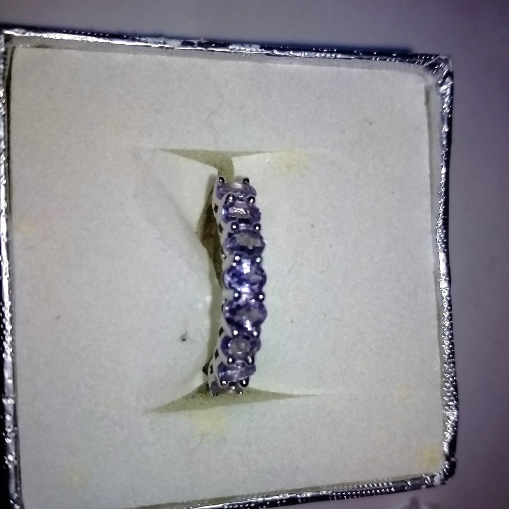 NWOT Size 6 Genuine Tanzanite & .925 Ring